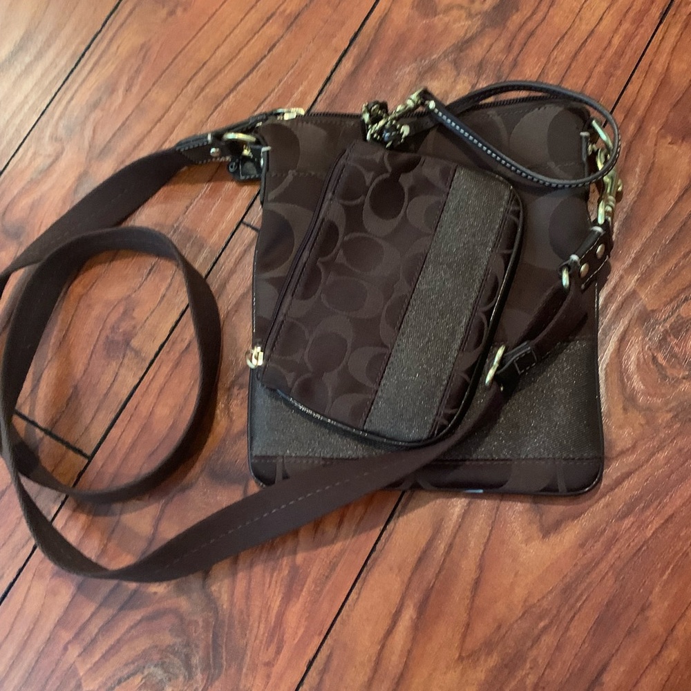 Vintage Brown Coach crossbody with matching wristlet